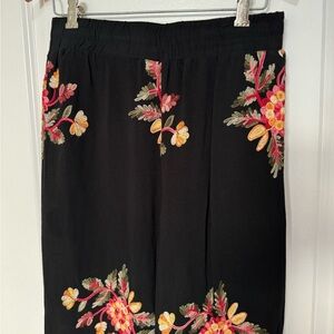 liv los angeles floral embroidered pants